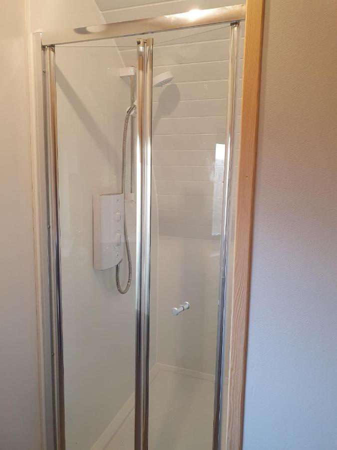 Grimsay Glamping, North Uist - Pod Glas Apartment