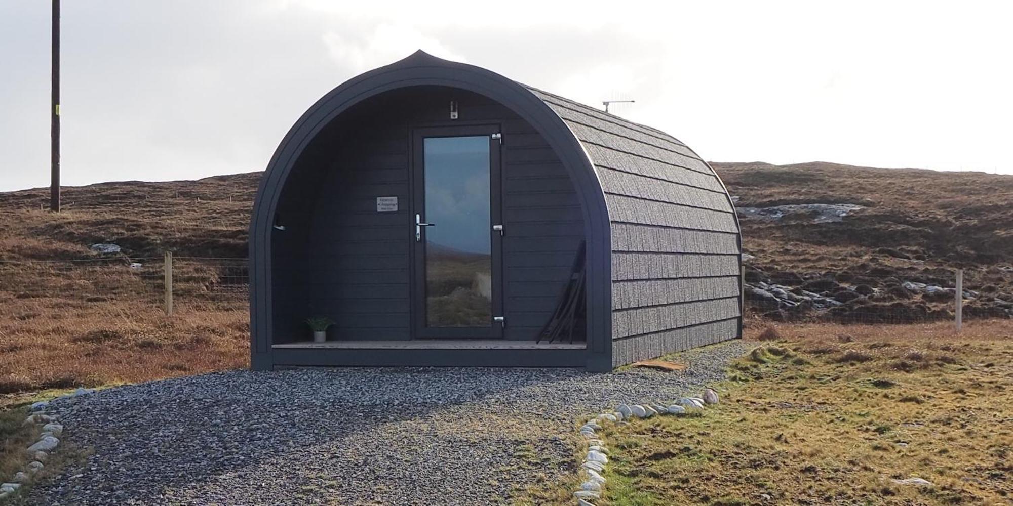 Grimsay Glamping, North Uist - Pod Glas Apartment Rossinish