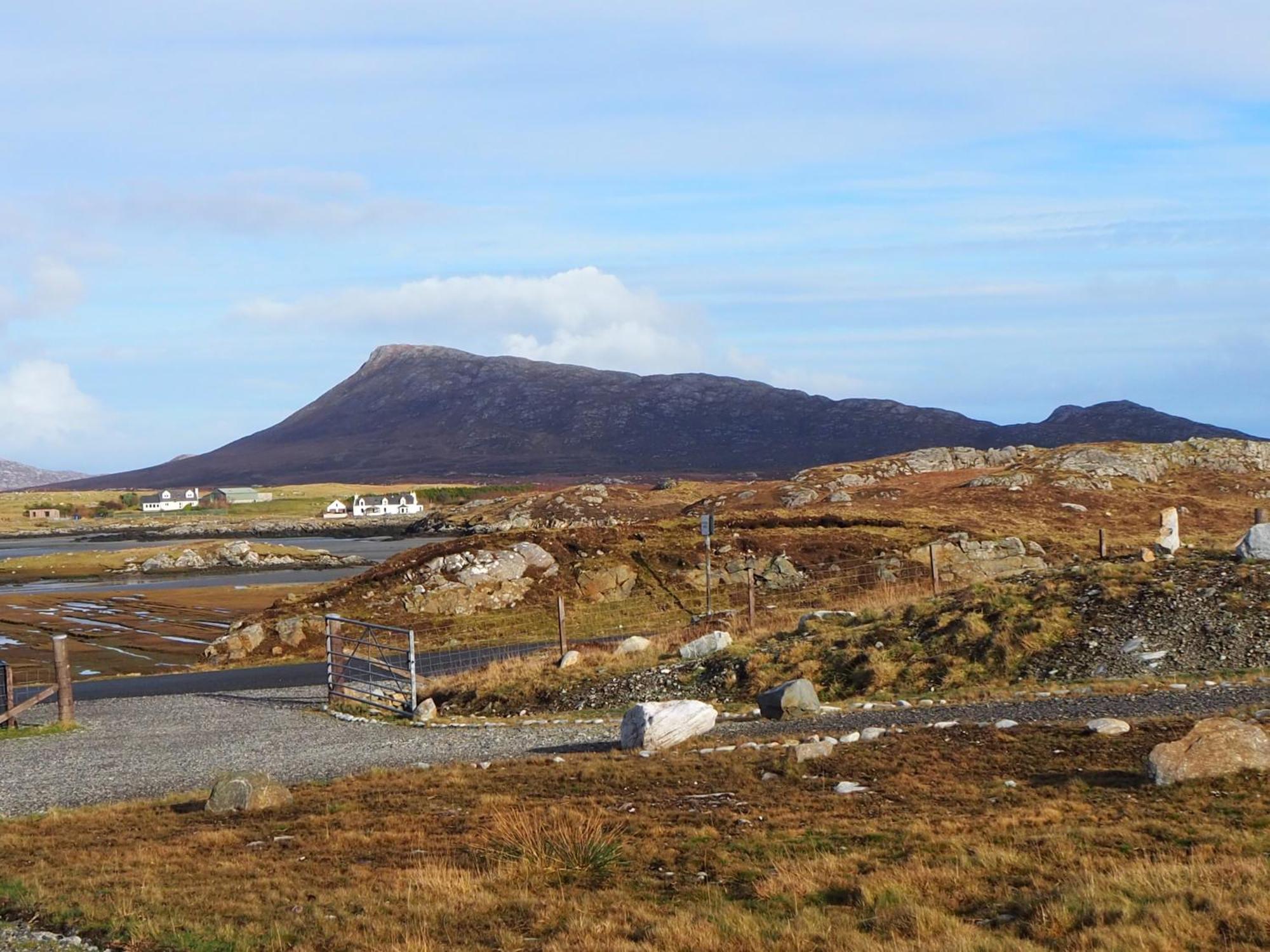 Grimsay Glamping, North Uist - Pod Glas